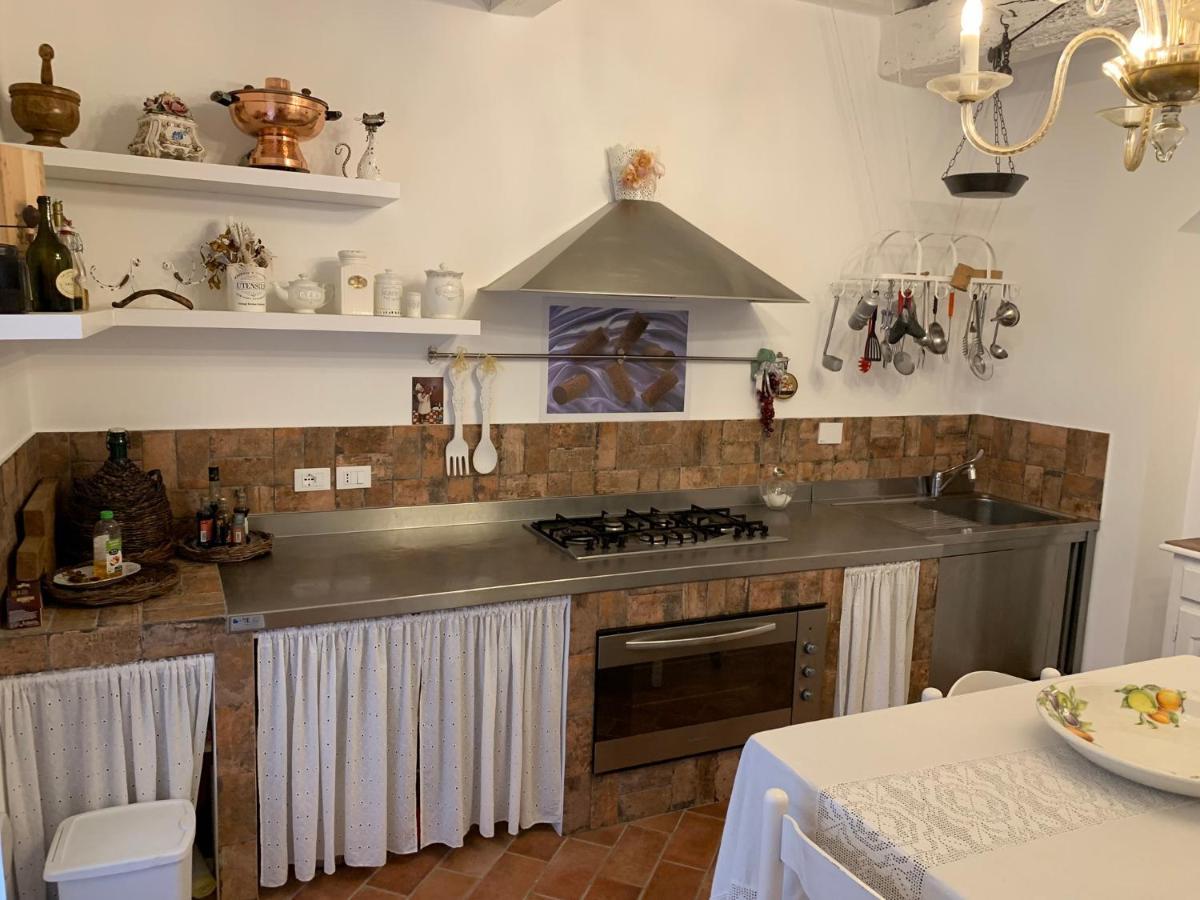 Appartement La Casa Dei Ricordi à Collesalvetti Extérieur photo