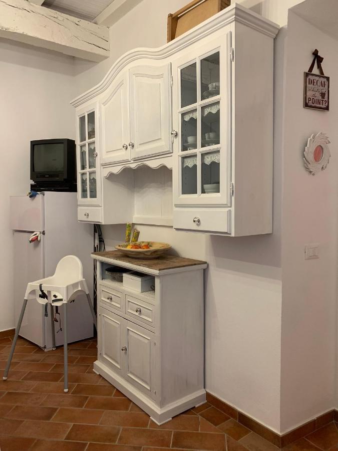 Appartement La Casa Dei Ricordi à Collesalvetti Extérieur photo