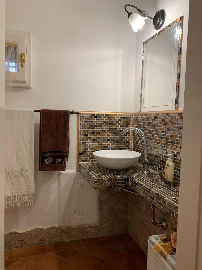 Appartement La Casa Dei Ricordi à Collesalvetti Extérieur photo