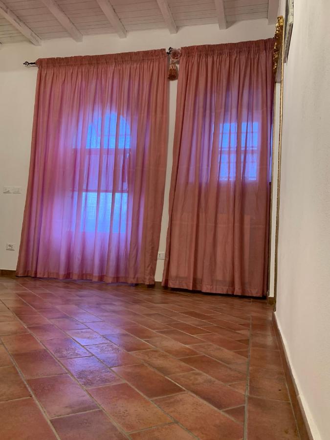 Appartement La Casa Dei Ricordi à Collesalvetti Extérieur photo